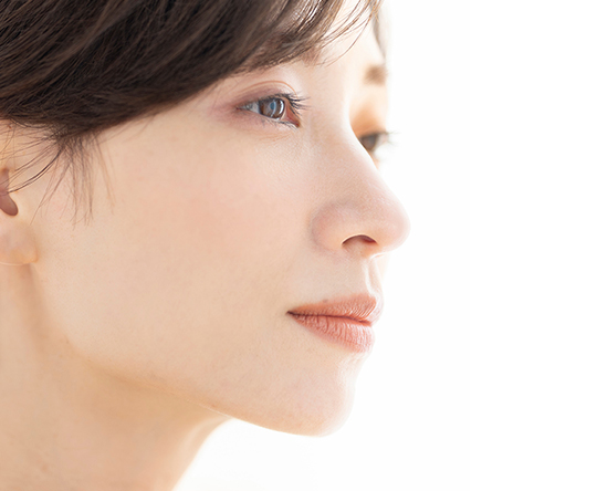 しわ・たるみに特化した治療